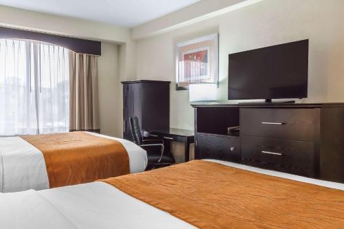 Comfort Inn & Suites LaGuardia Airport