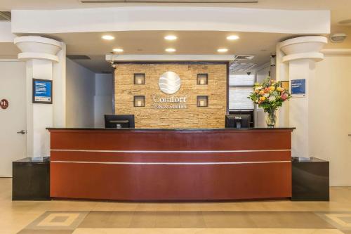 Comfort Inn & Suites LaGuardia Airport