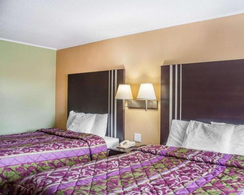 Amherst Inn & Suites – Amherst, NY