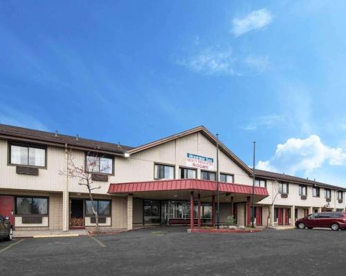 Rodeway Inn Syracuse - Hotel - East Syracuse