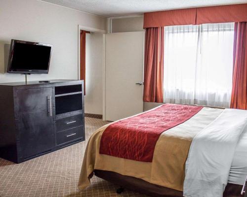 Norwood Inn & Suites Columbus