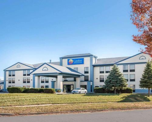 Comfort Inn & Suites Maumee - Toledo - I80-90 - Hotel - Maumee