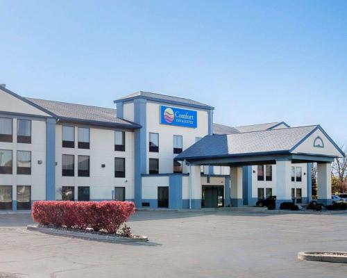 Comfort Inn & Suites Maumee