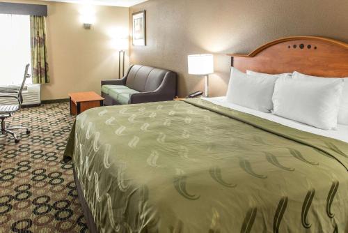 Quality Inn & Suites Columbus West - Hilliard in Columbus, USA