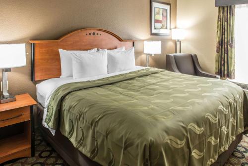 Quality Inn & Suites Columbus