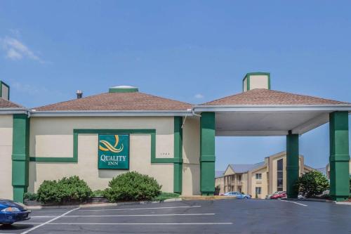 Quality Inn Port Clinton - Hotel