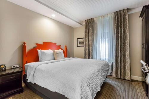 Aurora Inn Hotel and Event Center Ascend Hotel Collection - image 5