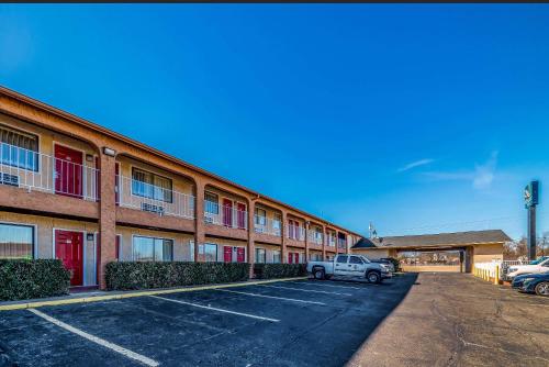 Quality Inn Glenpool - Tulsa