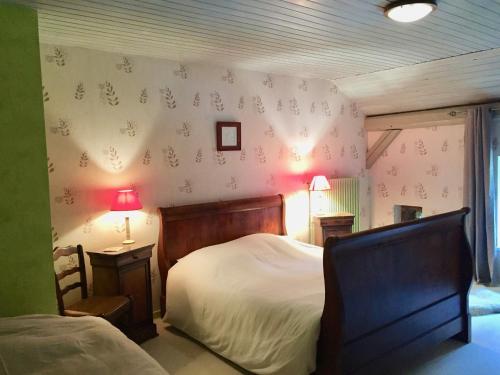2 twin beds