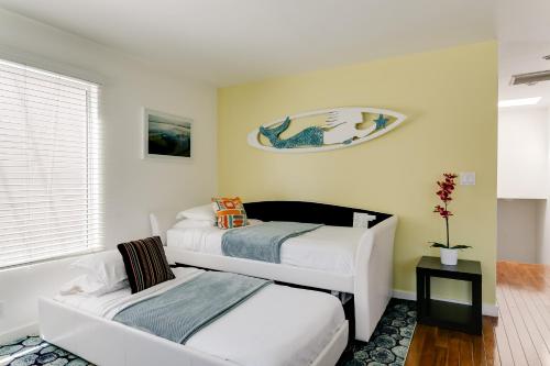 Venice Beach Vacation Condos
