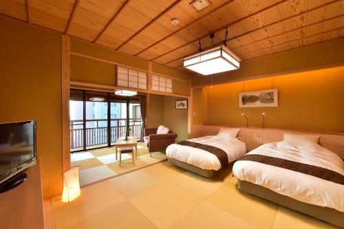 Japanese and Western style room - Breakfast and Dinner Included