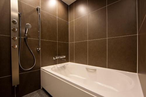169935463 karaksa hotel premier Tokyo Ginza