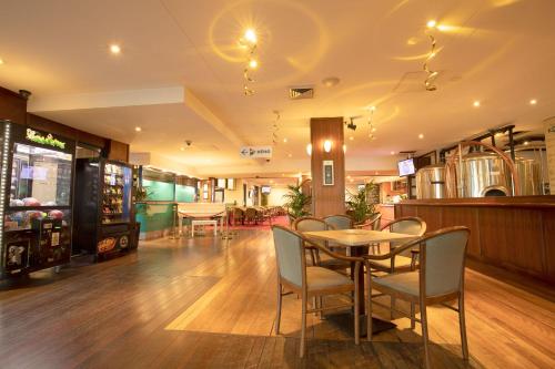 Markets Hotel - image 5