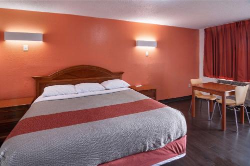 motel 6 montgomery al coliseum