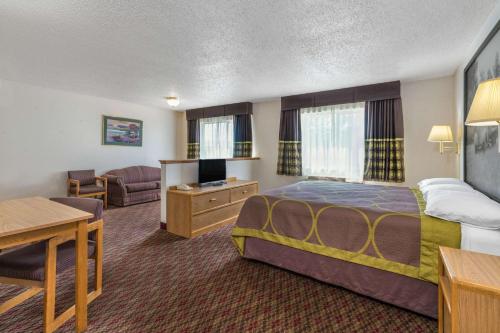 Super 8 by Wyndham Fountain - image 4