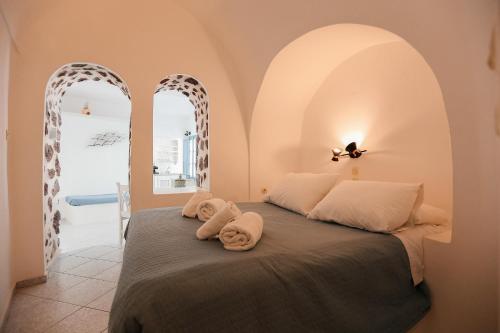 Ilioperato Hotel Room Type - Budget Double Room