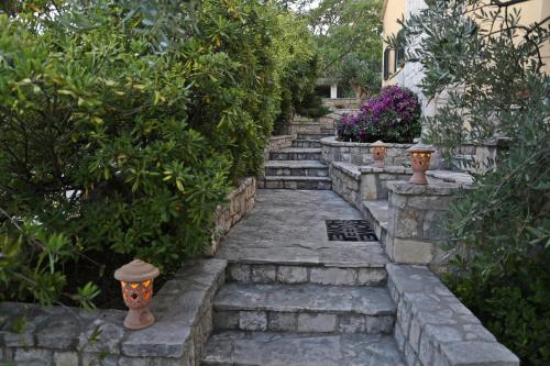 House 4 You - image 9