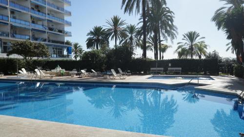 Marbella Skol 2 Bedroom Duplex With Sea Views - main image