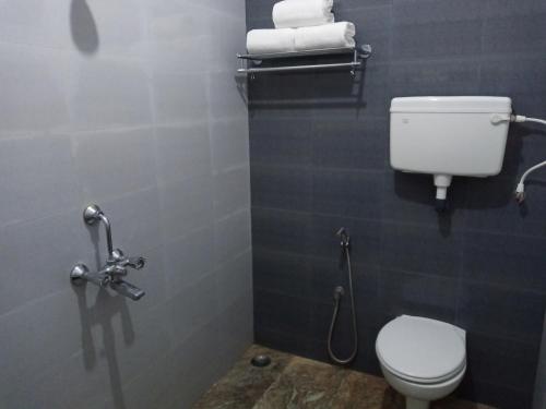 Comfort Triple Room image 4