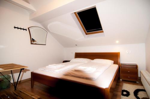  Zimmer Frei in Požega