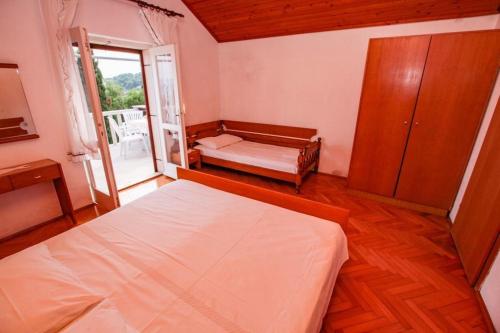 Villa Pinus - image 12