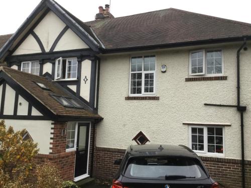 ทางเข้า, Maggi’s Home from Home in ฟุลวูด