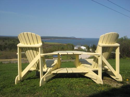 . Moore's Specialties Fundy Bay House Rental