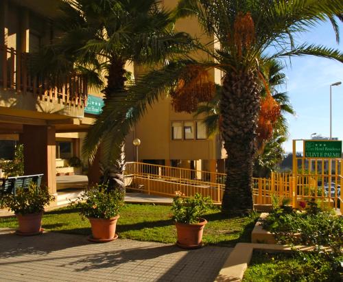 Hotel Residence Ulivi E Palme