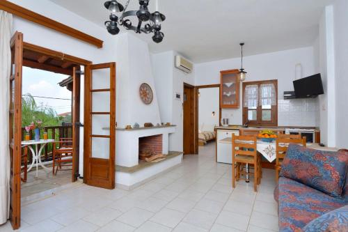 House Katia in Kalamos (Argalasti)