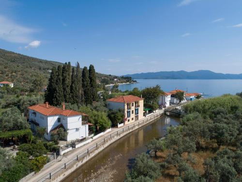 House Katia in Kalamos (Argalasti)