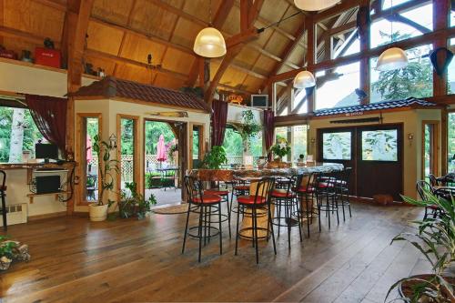 Owl Street Lodge in Hope (BC)