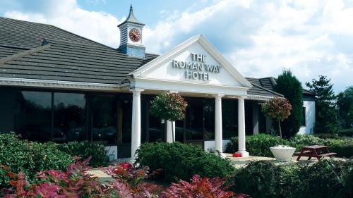 Roman Way Hotel - image 3