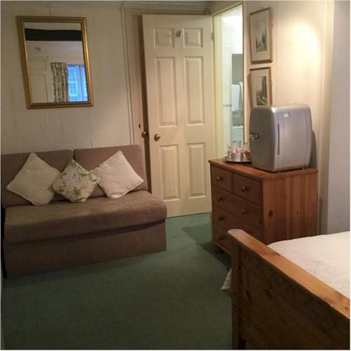 Bath Place Hotel - image 2