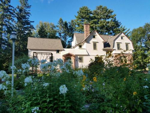 Pinehurst Inn Bed & Breakfast - Accommodation - Bayfield