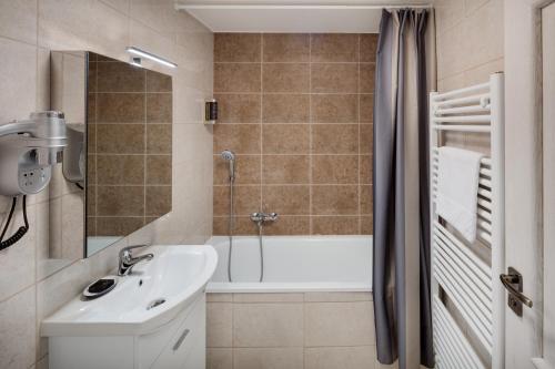 Louren Apartments, Praha (fotografie 7)