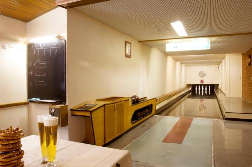 Bowling alley, Hotel Landgasthof Hirschen in Ramsen