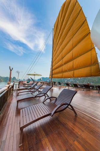 La Regina Legend Cruise in Tuan Chau Island