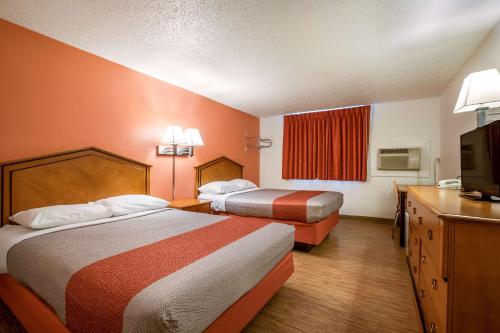 Motel 6-Albert Lea, MN - Hotel - Albert Lea