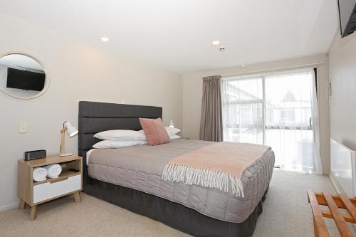 Shakespeare House in טה אנאו