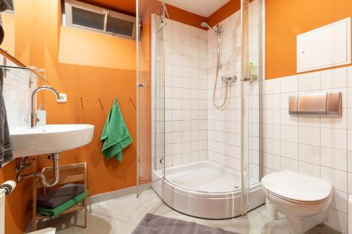 Alte Falknerei - image 14