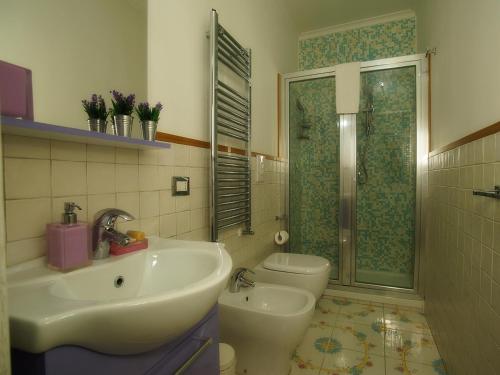 Le Vie Di Napoli B&B - image 11