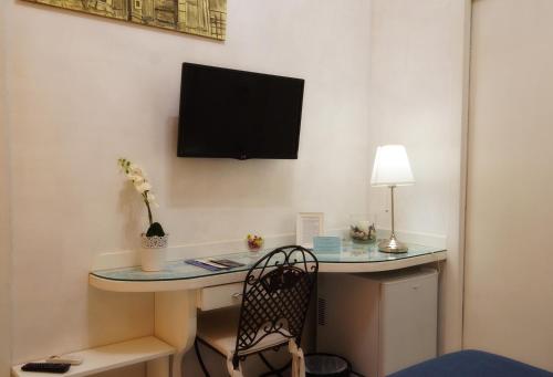 Le Vie Di Napoli B&B - image 5