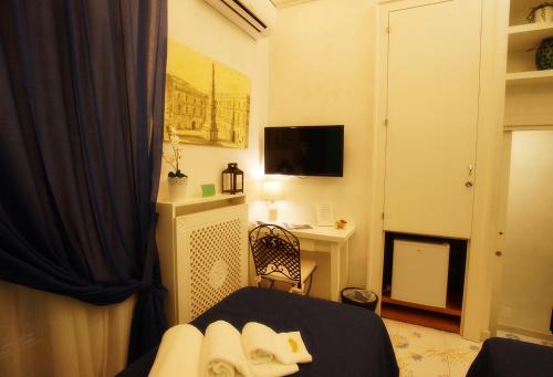 Le Vie Di Napoli B&B – Naples, CO