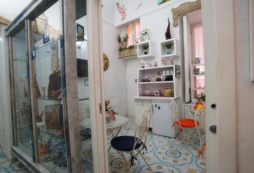 Le Vie Di Napoli B&B – Naples, CO