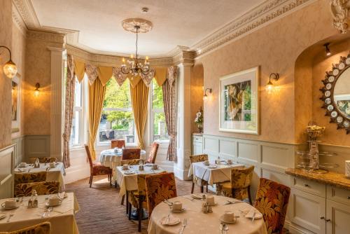 The Devonian in Douglas