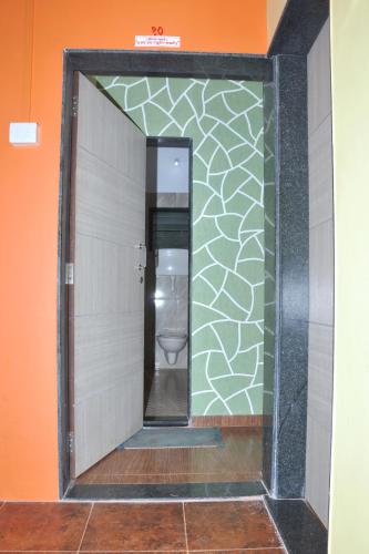 Hotel Anjali Lodge Malvan photo 4