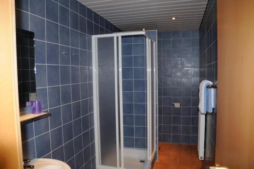 Strandhotel - image 11