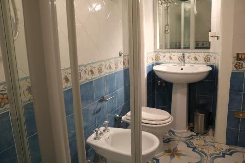 SuiteNapoliSantaLucia Room Type - Deluxe Double Room
