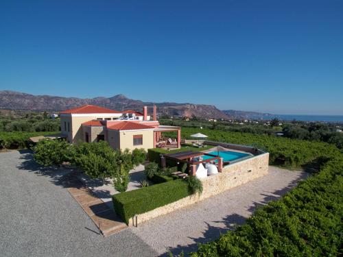 Cretan Vineyard Hill Villa