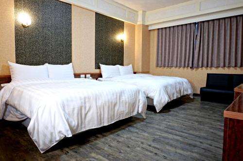 Taoyuan Lotus Yuan Hotel in تاويوان